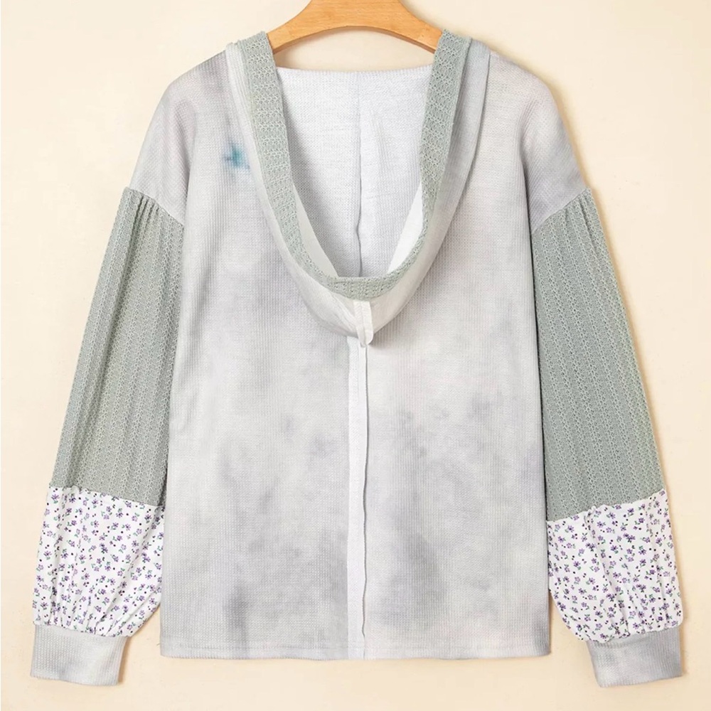 🔥 NEW! POL Floral Patched Waffle Textured V Neck Casual Hooded Top Sz. Large - Picture 4 of 5